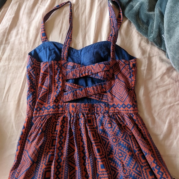 Sundress - Picture 2 of 2